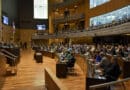 DIPUTADOS ACOMPAÑA RECLAMO